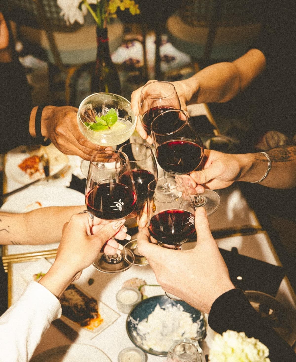 Trinquer, verres de vin